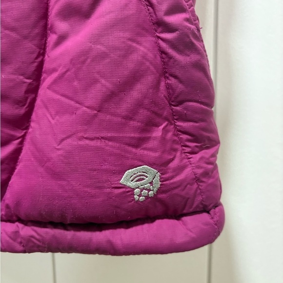 MOUNTAIN HARDWEAR Pink Quilted Down Filled Zip Drawstring Vest Size Small *flaw - Picture 3 of 8